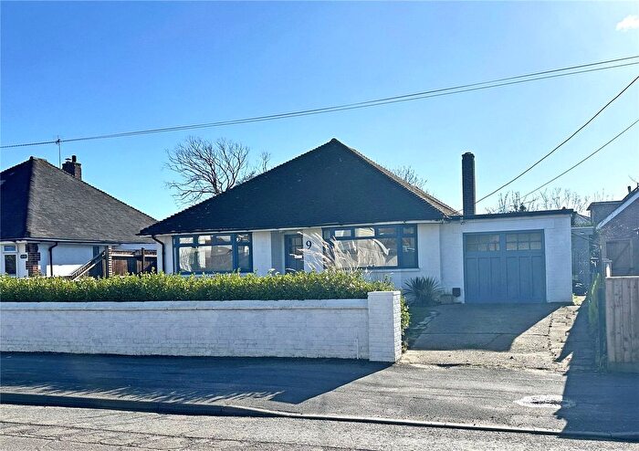 3 Bedroom Bungalow For Sale In Gore Road, New Milton, Hampshire, BH25