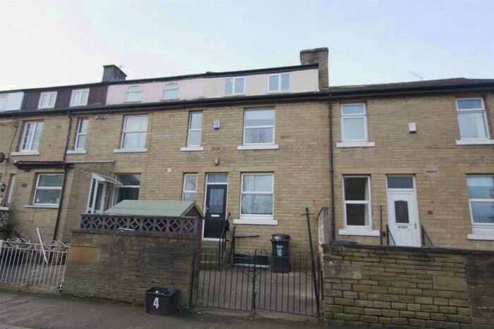 3 Bedroom Terraced House To Rent In Charles Street, Elland, HX5