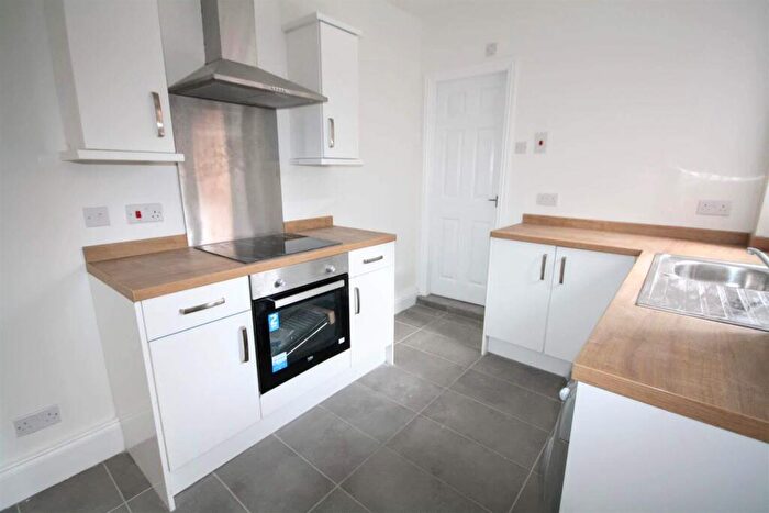 2 Bedroom Apartment To Rent In Patterdale Terrace, Gateshead, NE8