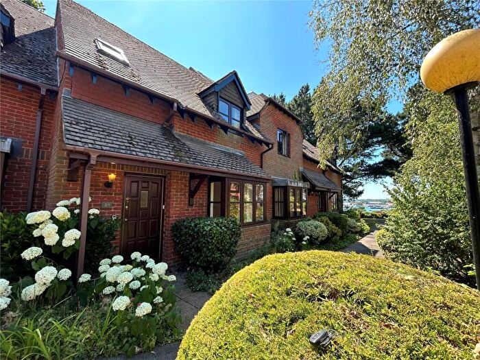 2 Bedroom Terraced House For Sale In Garden Mews, Warsash, Southampton, Hampshire, SO31