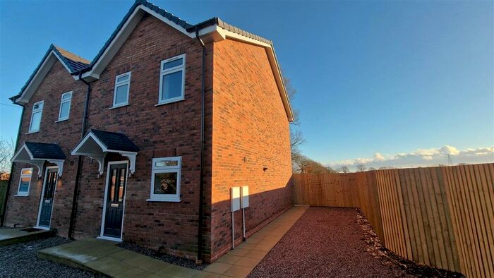 3 Bedroom Semi-Detached House To Rent In The Acres, Middlewich Road, Winsford, CW7