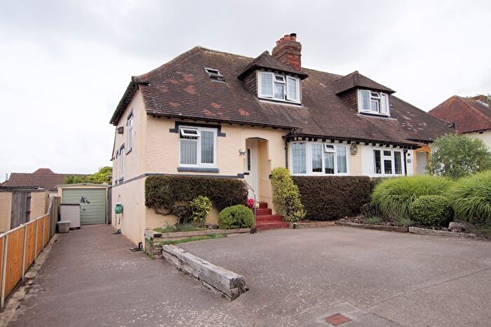 3 Bedroom Semi-Detached Bungalow For Sale In Portobello Grove, Portchester, PO16