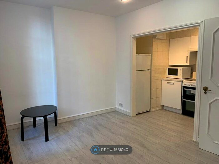 1 Bedroom Terraced House To Rent In Palace Mansions, London, W14