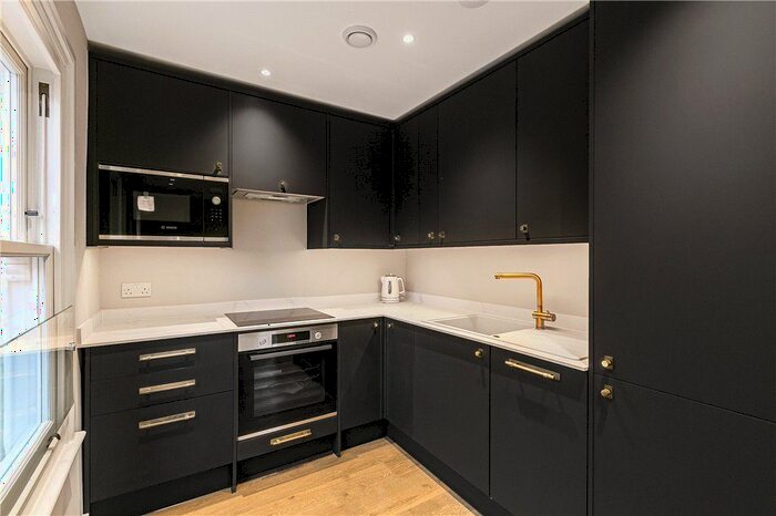 1 Bedroom Flat To Rent In Chiswick High Road, London, W4