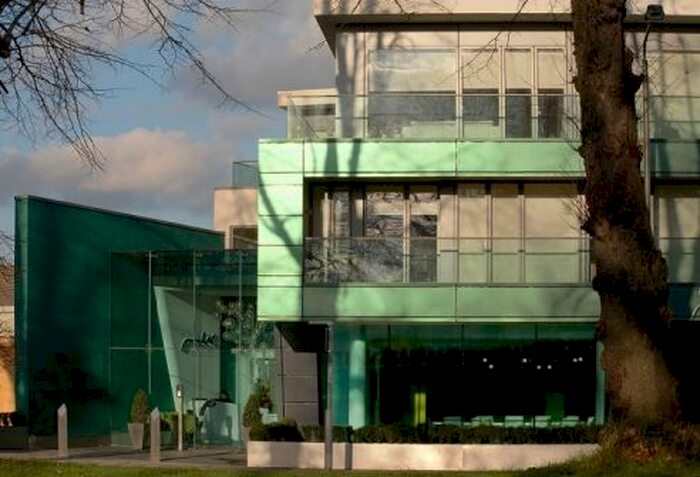 2 Bedroom Flat To Rent In Plaistow Lane, Bromley, BR1