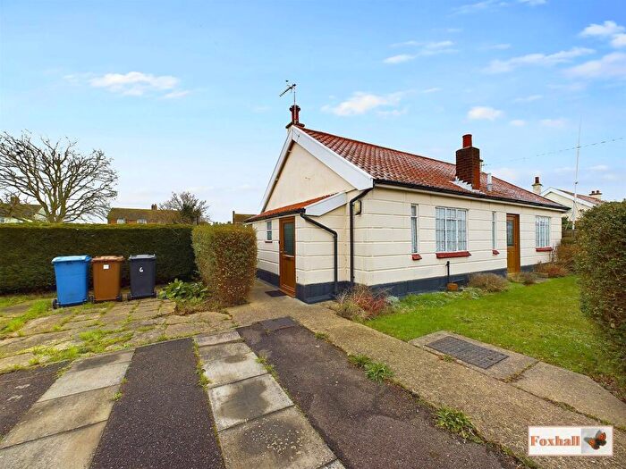 3 Bedroom Detached Bungalow For Sale In Queensland, Ipswich, IP9