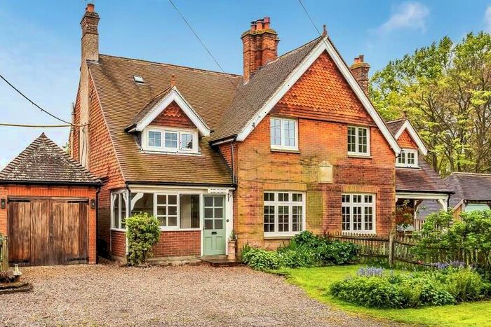 4 Bedroom Semi-Detached House For Sale In Misbrooks Green Road, Capel, RH5
