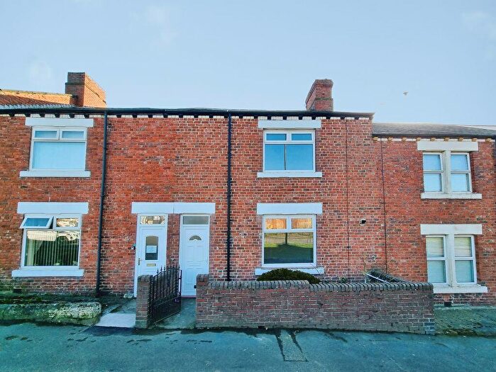 2 Bedroom Terraced House For Sale In Victoria Terrace, Throckley, NE15