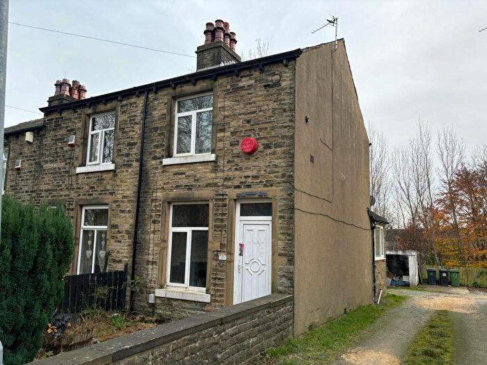 2 Bedroom Terraced House For Sale In Sunningdale Road, Huddersfield, West Yorkshire, HD4