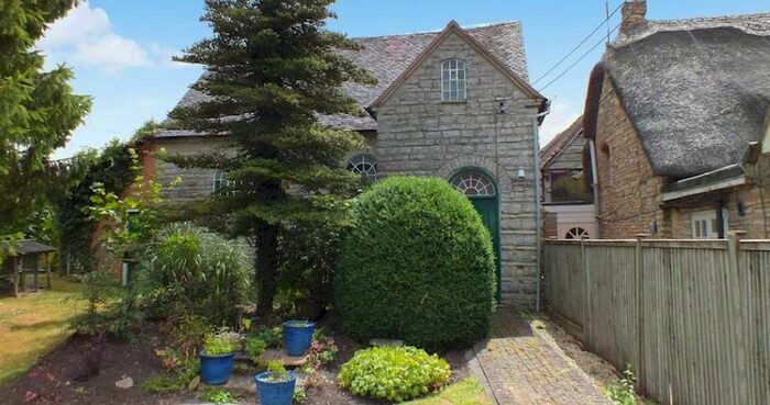 Barn Conversion For Sale In Baptist Church, Church Bank, Temple Grafton, Alcester, Warwickshire B49