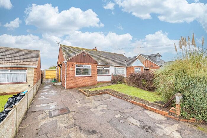 2 Bedroom Bungalow For Sale In Ford Close, Herne Bay, Kent, CT6