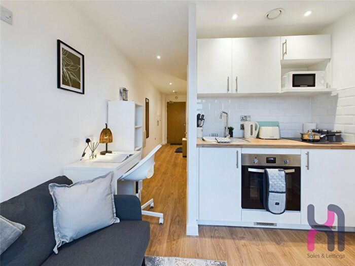 Studio To Rent In Frederick Road, Salford, M6