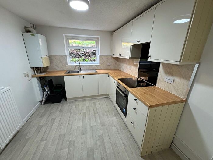 2 Bedroom Terraced House To Rent In Neath Road, Briton Ferry, SA11