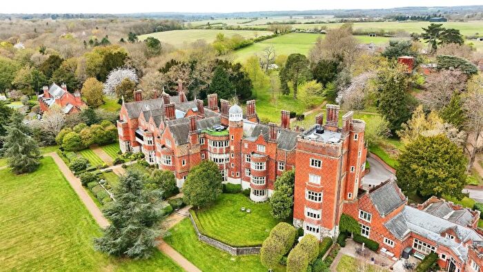 5 Bedroom Penthouse For Sale In Goldens Way, Hertford, SG14