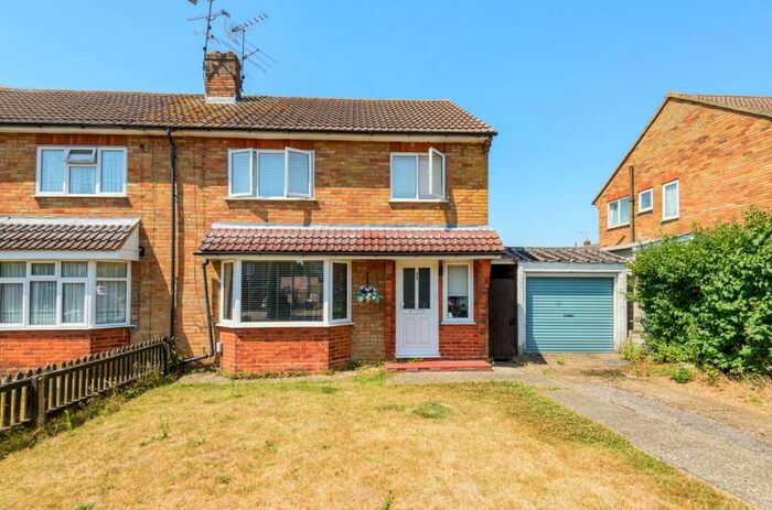 3 Bedroom Semi-Detached House To Rent In Westfield Road, Camberley, GU15