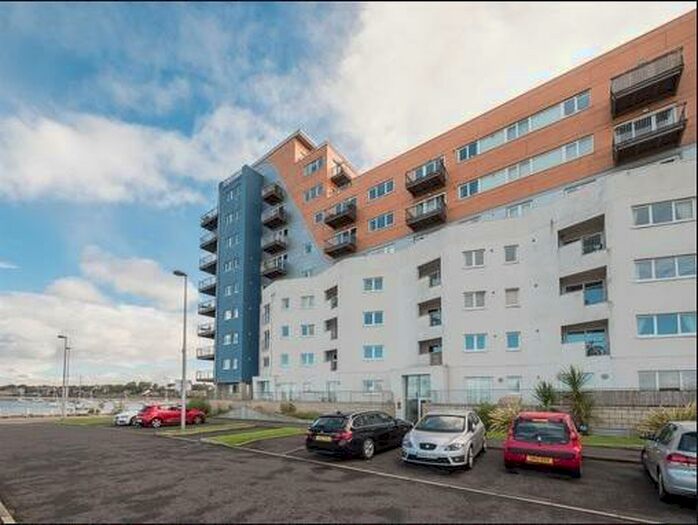 2 Bedroom Flat To Rent In Heron Place, Edinburgh, EH5