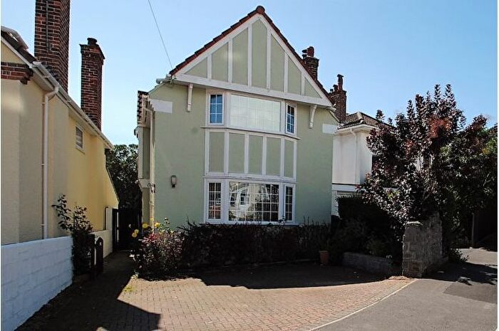 3 Bedroom Detached House To Rent In Farm Road, Weston-Super-Mare, BS22