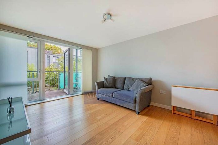 1 Bedroom Flat To Rent In Wharncliffe Mews, SW4