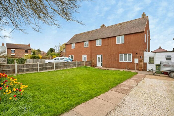 3 Bedroom Semi Detached House For Sale In West Street, West Butterwick, Scunthorpe, DN17