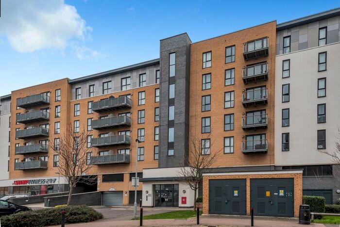 2 Bedroom Flat To Rent In Clydesdale Way Belvedere, DA17