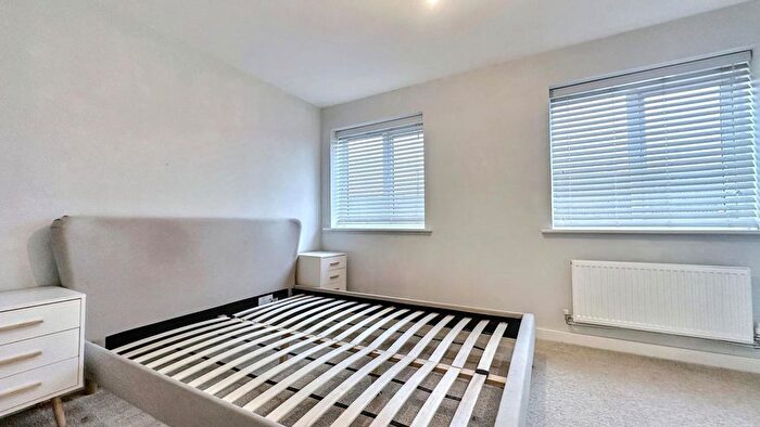 1 Bedroom Semi-Detached House To Rent In Brook Road, Bristol, BS5