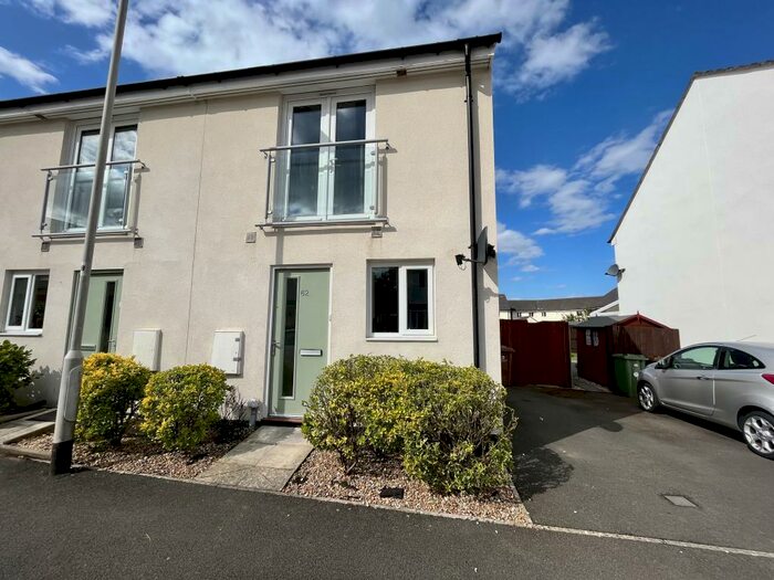 2 Bedroom House To Rent In Samuel Bassett Avenue, Plymouth, PL6
