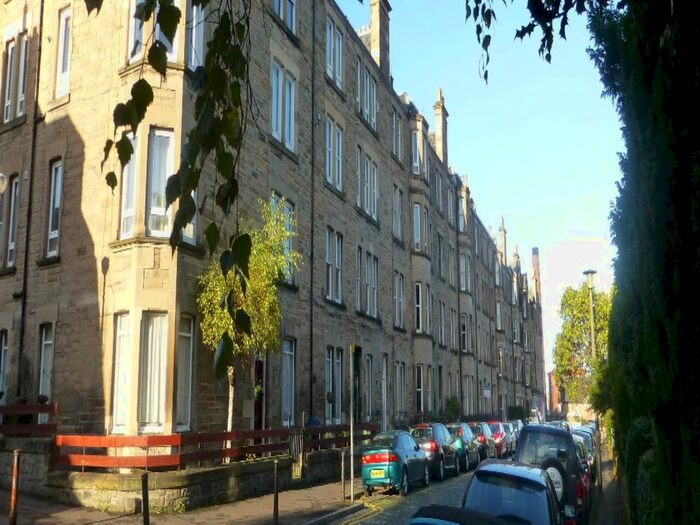 2 Bedroom Flat To Rent In Merchiston Grove, Shandon, Edinburgh, EH11