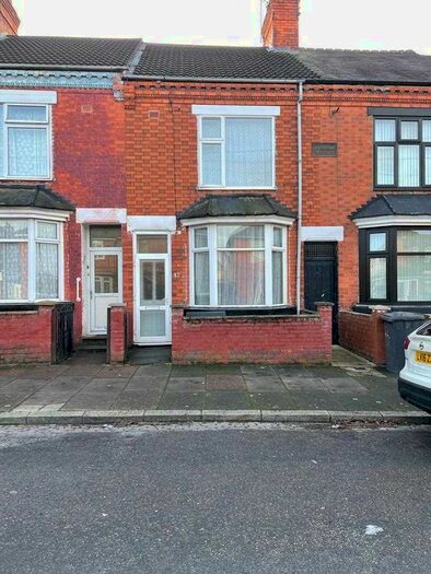 3 Bedroom Terraced House To Rent In Bannerman Road, Leicester, LE5