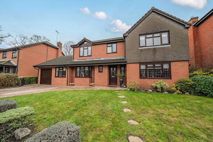 5 Bedroom Detached House For Sale In Windlesham, Surrey, GU20