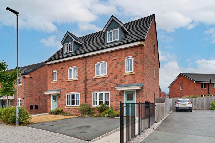 4 Bedroom House For Sale In Turner Drive, Congleton, CW12