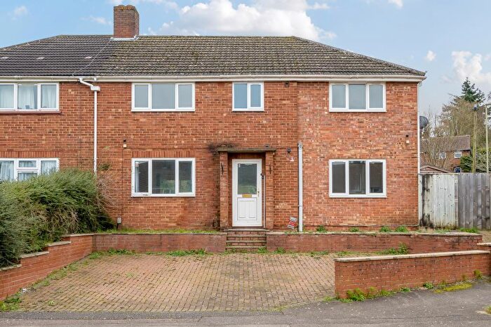 5 Bedroom Semi-Detached House To Rent In Pinnocks Way, Oxford, OX2