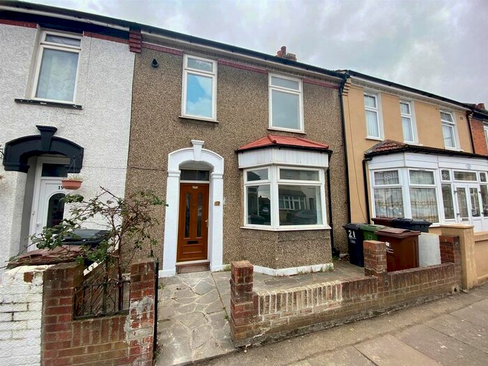 3 Bedroom Terraced House To Rent In Essex Road, Barking, IG11