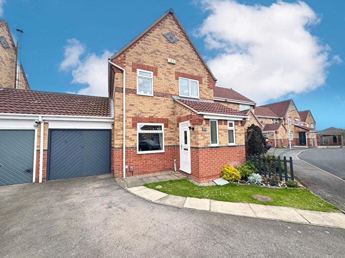 3 Bedroom Semi Detached House For Sale In Petworth Crescent, Ingleby Barwick, Stockton-On-Tees, TS17