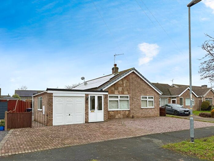 2 Bedroom Detached Bungalow For Sale In Stone Moor Road, North Hykeham, LN6