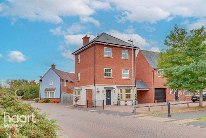 4 Bedroom Detached House For Sale In Constance Close, Witham, CM8