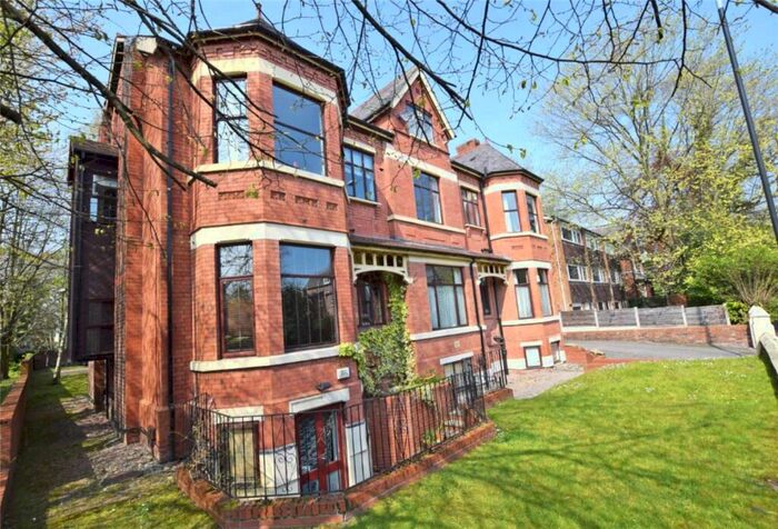 2 Bedroom Apartment To Rent In Alpine Court, Withington, Palatine Road, Manchester, M20