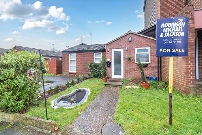 2 Bedroom Semi-Detached House For Sale In The Hollies, Gravesend, Kent, DA12