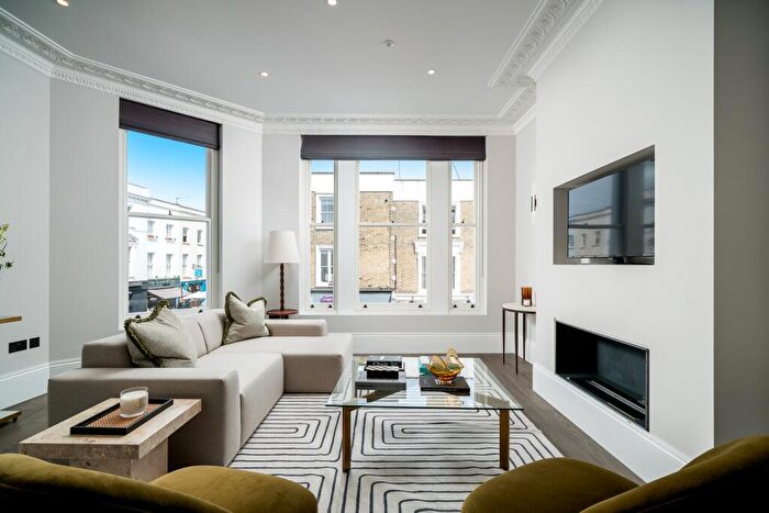 2 Bedroom Flat To Rent In The Mount, Hampstead, NW3