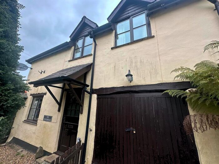 2 Bedroom Semi-Detached House To Rent In Kings Heanton, Barnstaple, EX31