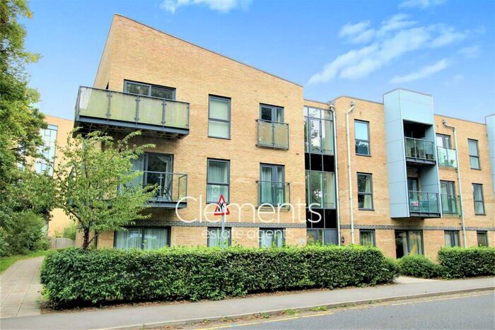 2 Bedroom Apartment To Rent In Mill House, Nash Mills Wharf, HP3