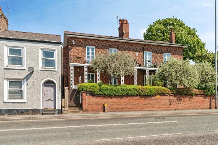 2 Bedroom Flat For Sale In Boughton, Boughton, Chester, CH3