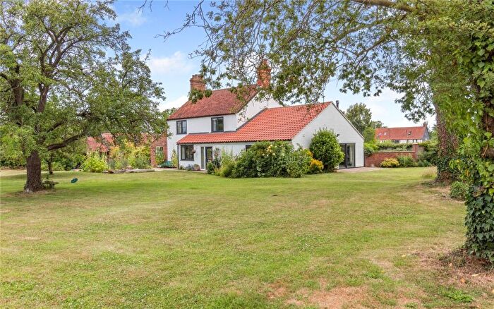 8 Bedroom Detached House For Sale In South Norfolk, Mundham, NR14