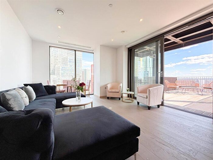 2 Bedroom Apartment To Rent In Legacy Building, Embassy Gardens, SW11