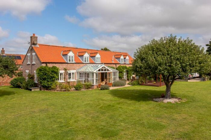 4 Bedroom Detached House For Sale In Sledgate, Rillington, Malton, YO17