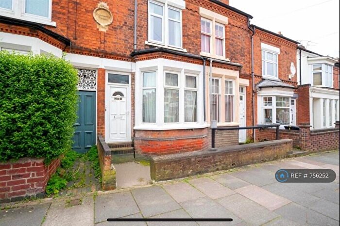 2 Bedroom Terraced House To Rent In Clarendon Park Road, Leicester, LE2