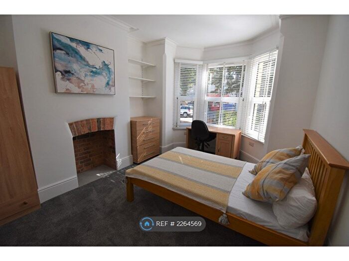 6 Bedroom Terraced House To Rent In Erleigh Road, Reading, RG1