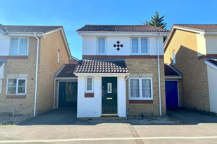 3 Bedroom House To Rent In Cippenham, SL1