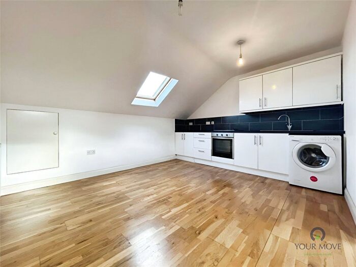 1 Bedroom Flat To Rent In West Street, Erith, DA8