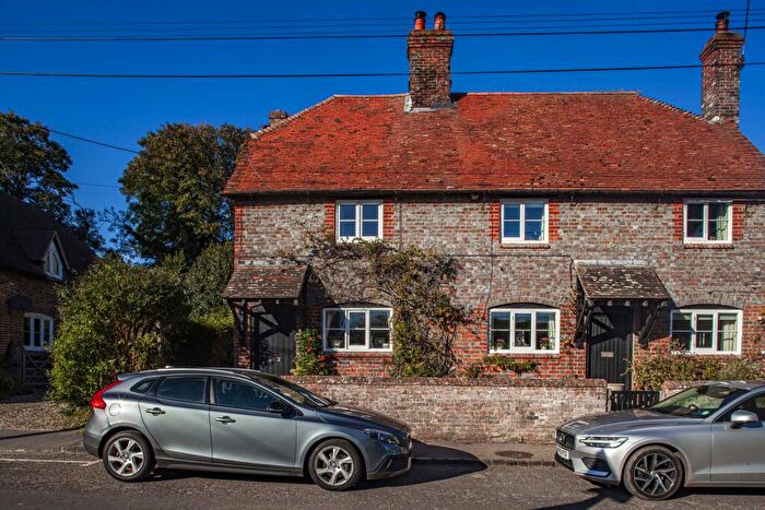 3 Bedroom Semi-Detached House For Sale In Main Street, West Ilsley, RG20