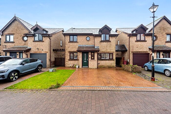 4 Bedroom Detached House For Sale In Tower Court, Turton, Bolton, BL7